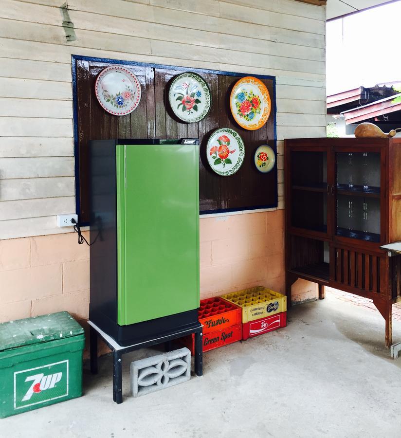 Bed Time Hostel Chiangrai Чианграй Экстерьер фото